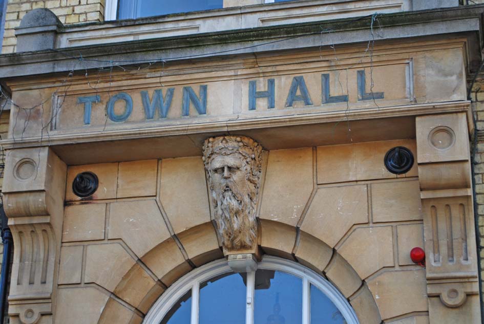Anerley Town Hall insignia